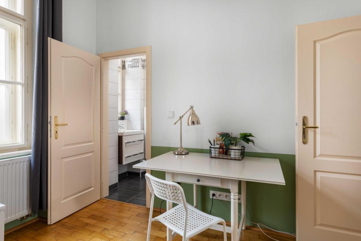 Letna Apartments Prague Luaran gambar