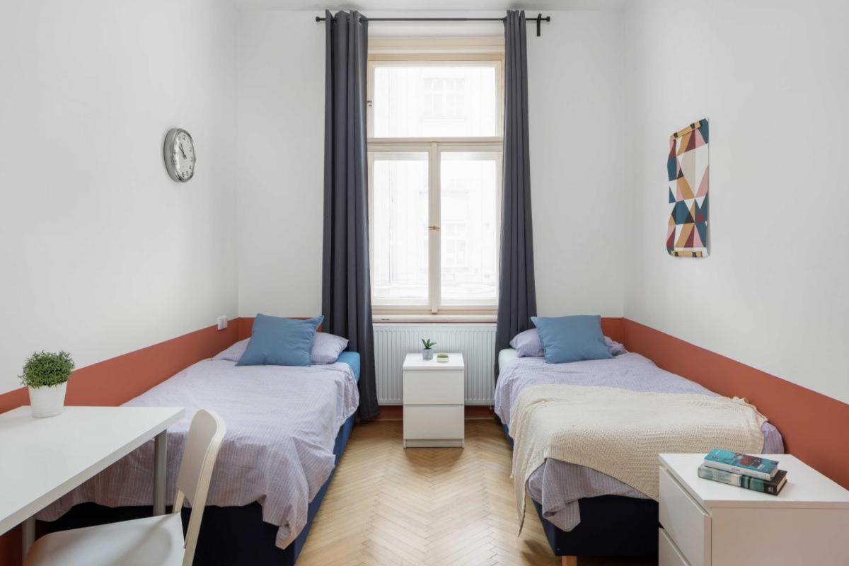 Letna Apartments Prague Luaran gambar