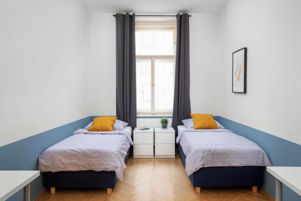 Letna Apartments Prague Luaran gambar