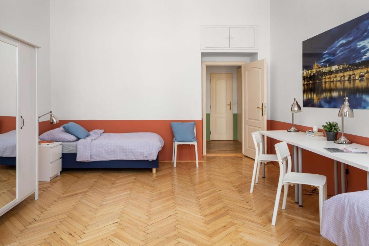 Letna Apartments Prague Luaran gambar