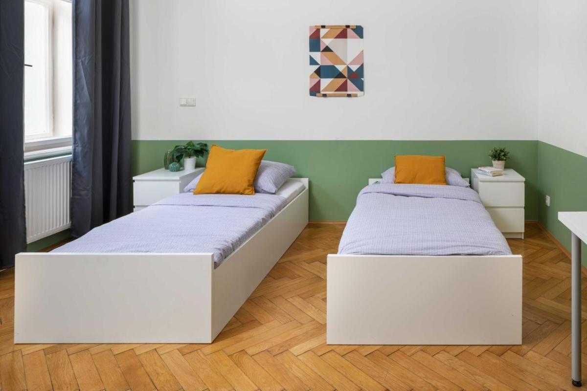 Letna Apartments Prague Luaran gambar